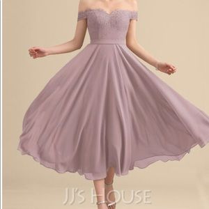 A-Line Off-the-Shoulder Tea-Length Chiffon Lace